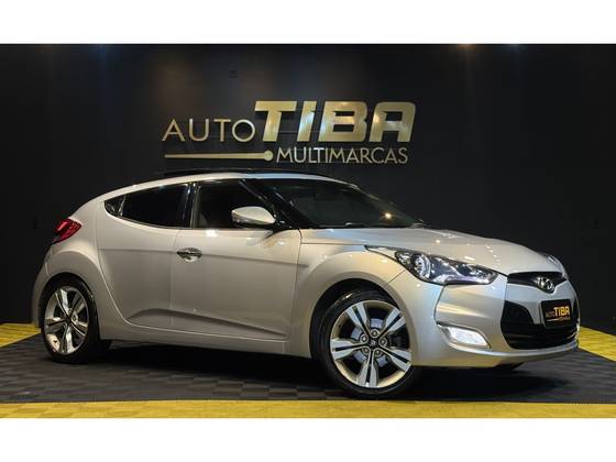 HYUNDAI VELOSTER 1.6 16V GASOLINA 3P AUTOMÁTICO HYUNDAI VELOSTER 1.6 16V GASOLINA 3P AUTOMÁTICO